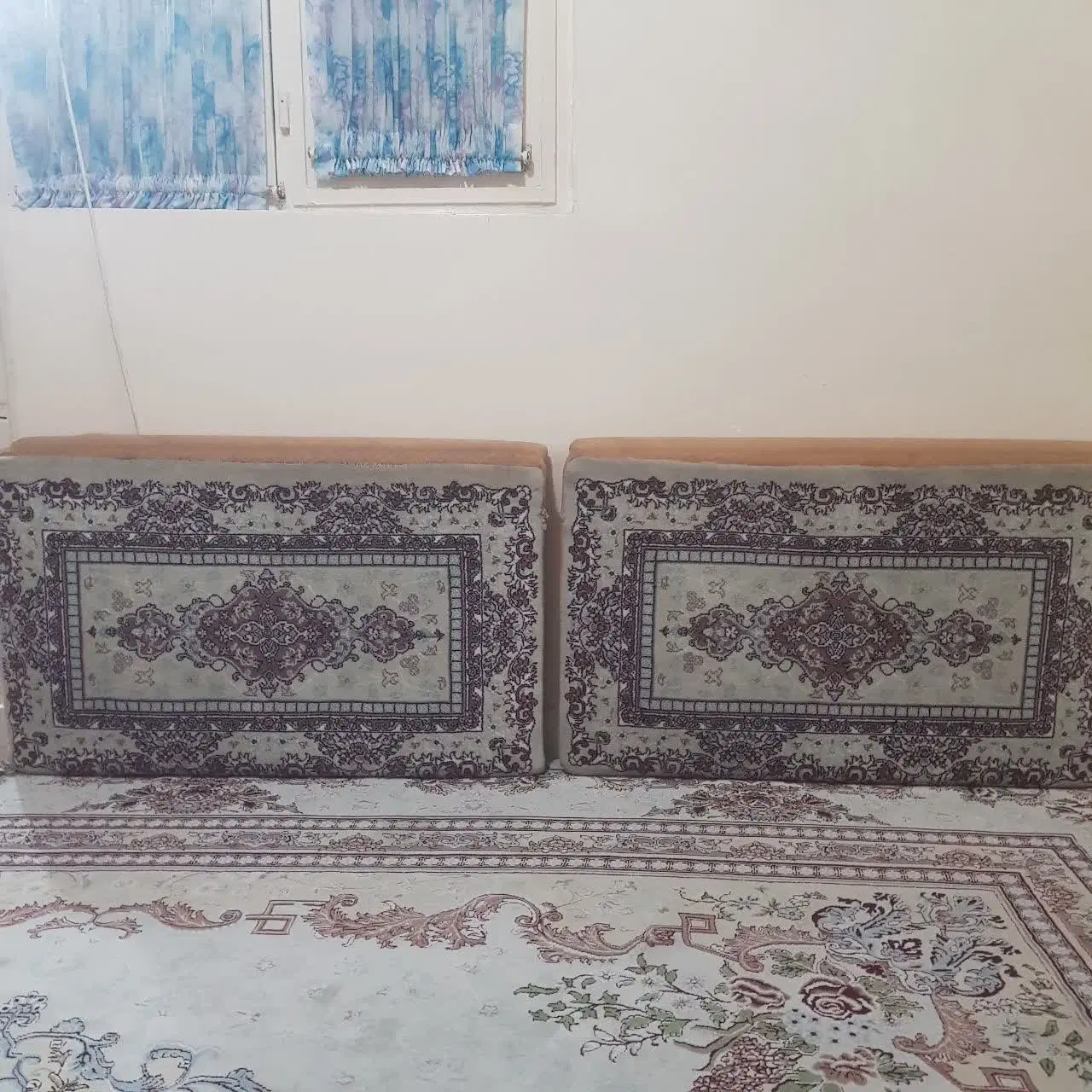 پشتی|پشتی|تهران, جیحون|دیوار