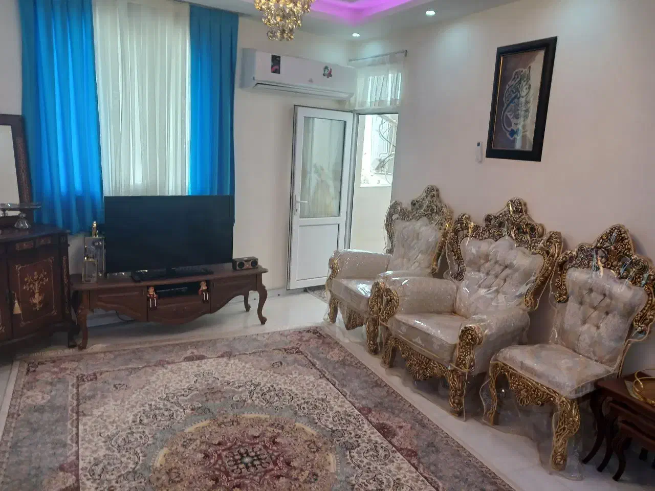 مبل|مبلمان خانگی و میز عسلی|خرم‌آباد, |دیوار