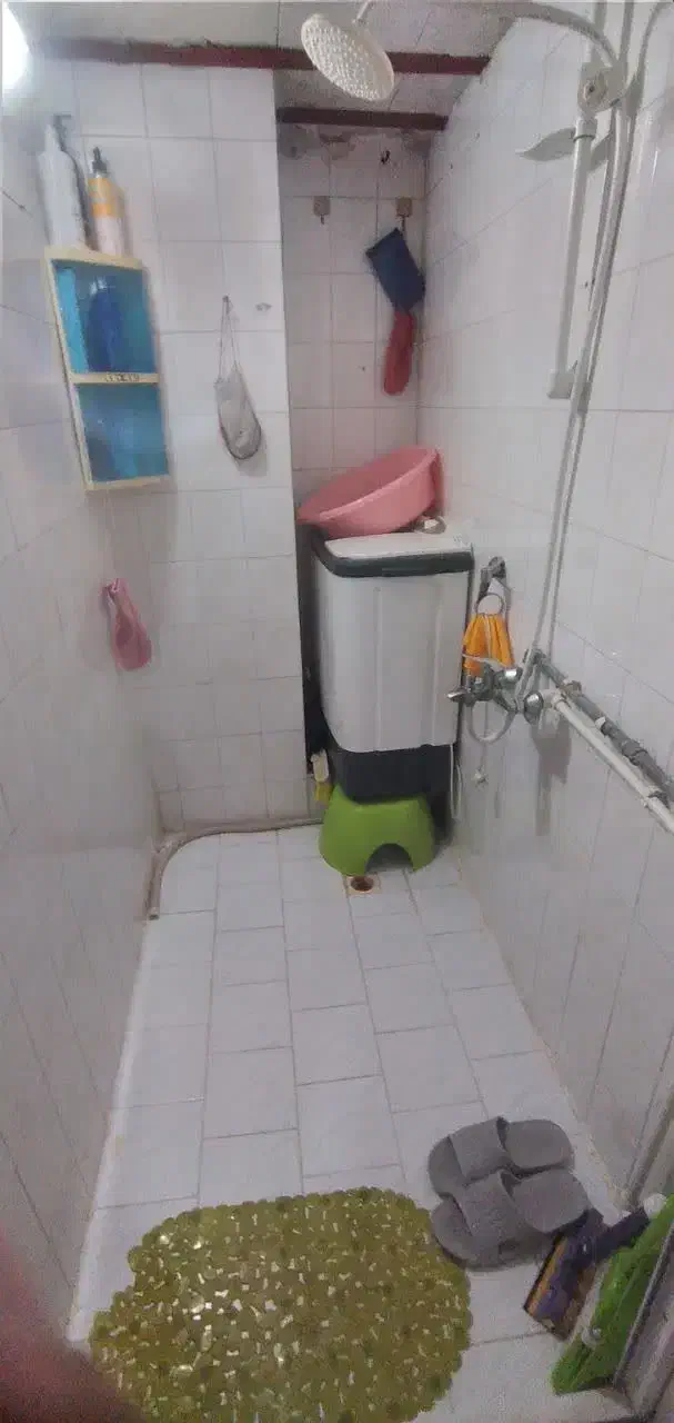 خانه ویلایی دوطبقه ب دو ب سه همراه سوییت|فروش خانه و ویلا|فولادشهر, B2|دیوار