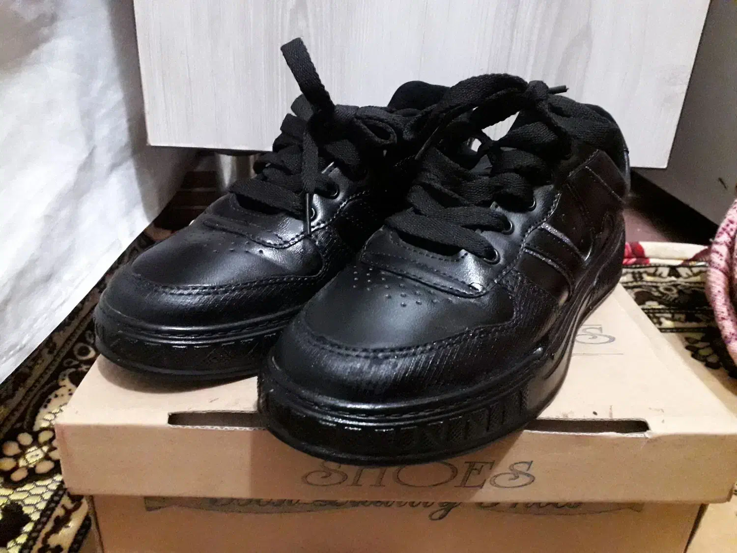 اسپورت پسرونه|کیف، کفش، کمربند|سهند, |دیوار