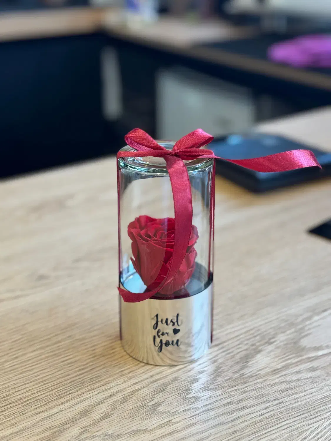 رزجاودان|گل مصنوعی|کرج, عظیمیه|دیوار