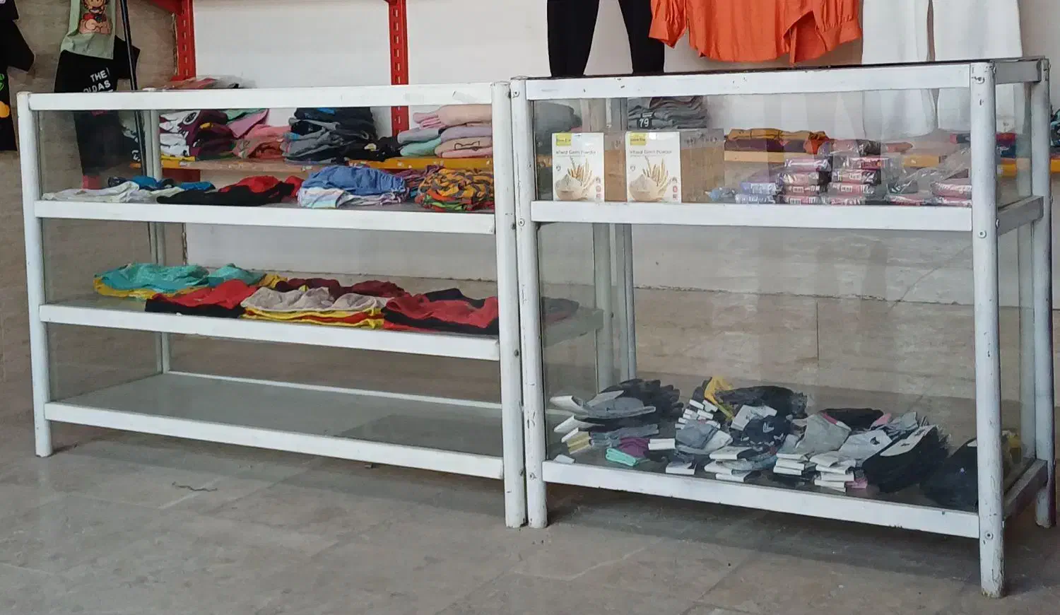 میز ویترینی|بوفه، ویترین، کنسول|ماهدشت, |دیوار