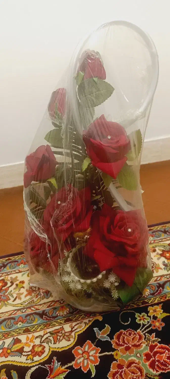 درختچه مصنوعی و جا حنا|گل مصنوعی|اردبیل, |دیوار