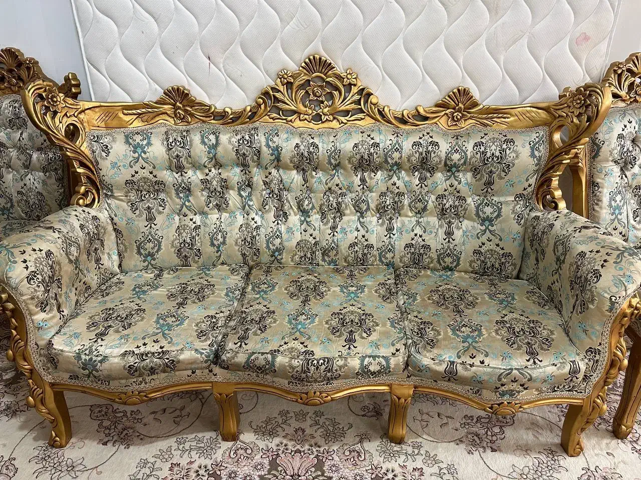 مبل سلطنتی 7نفره|مبلمان خانگی و میز عسلی|گرگان, |دیوار