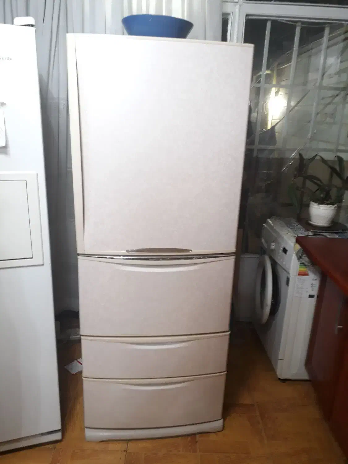 یک عدد یخچال فریزر ژاپونی بفروش میرسد|یخچال و فریزر|ری, دیلمان|دیوار