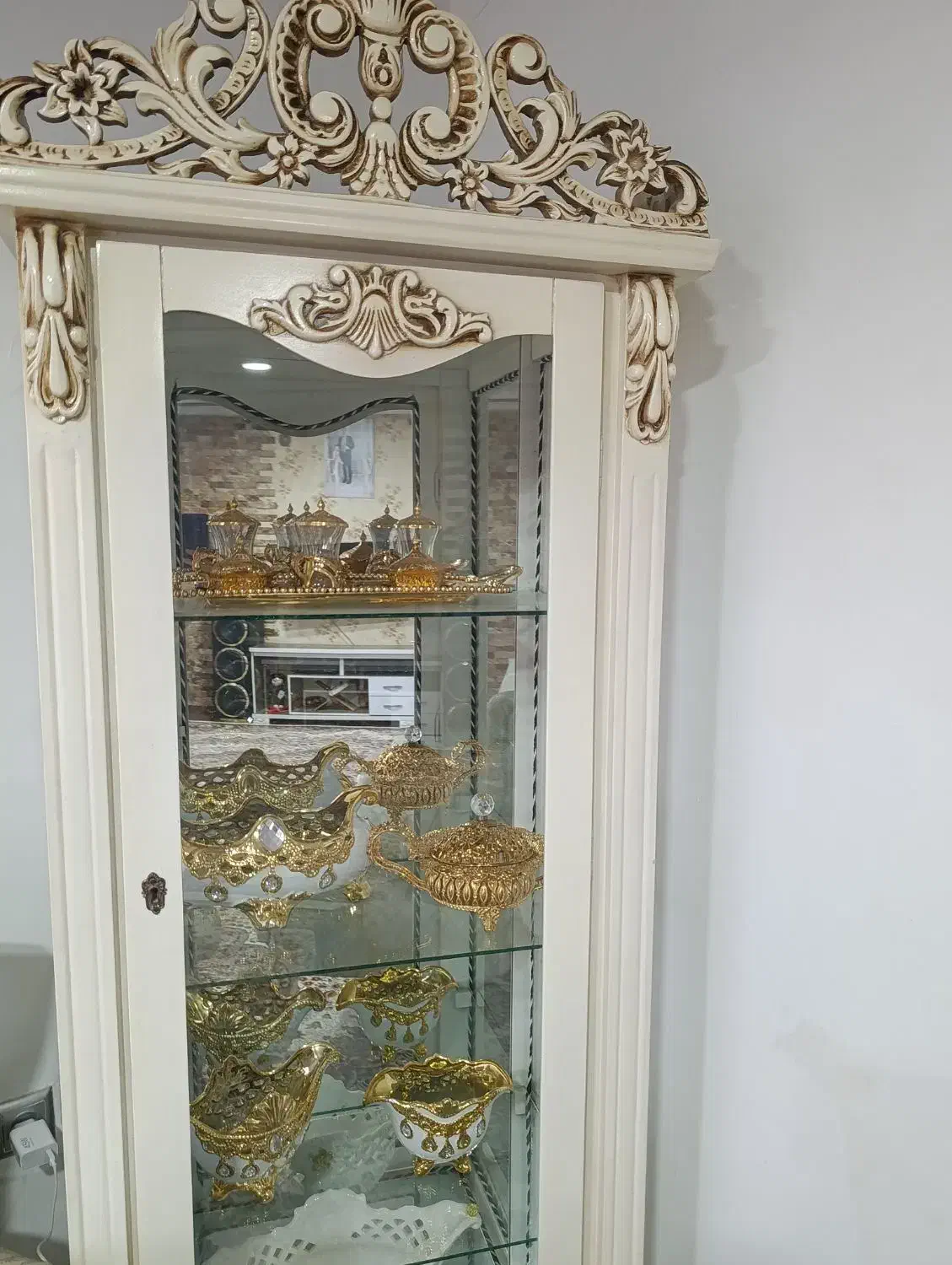 بوفه کاملا سالم|بوفه، ویترین، کنسول|رباط‌کریم, نصیرشهر|دیوار