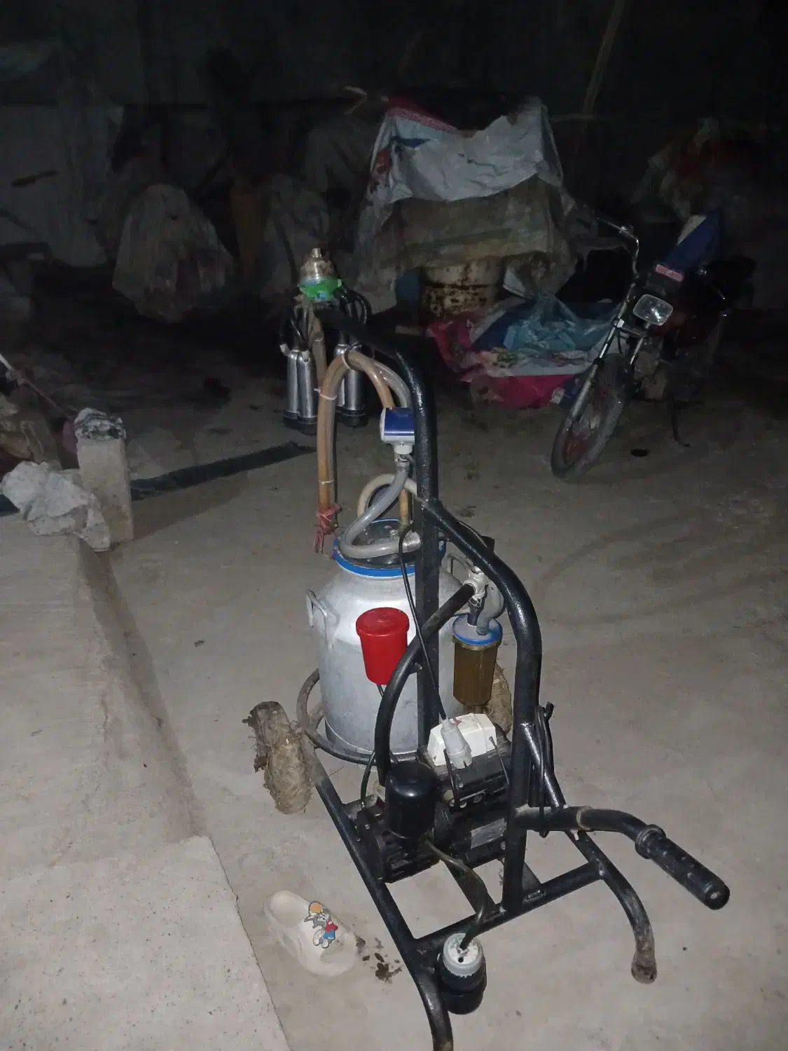 شیردوش برقی تکی|ماشینآلات صنعتی|خان ببین, |دیوار