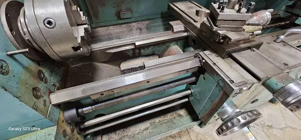 تراش ۱.۵ متر توز|ماشینآلات صنعتی|فامنین, |دیوار