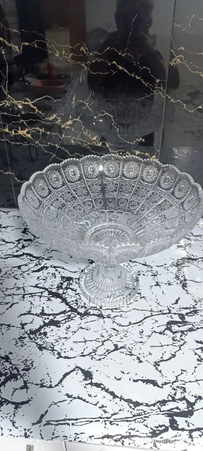 میوه خوری بلور بزرگ 450/000|ظروف سرو و پذیرایی|نجف‌آباد, امیرآباد|دیوار