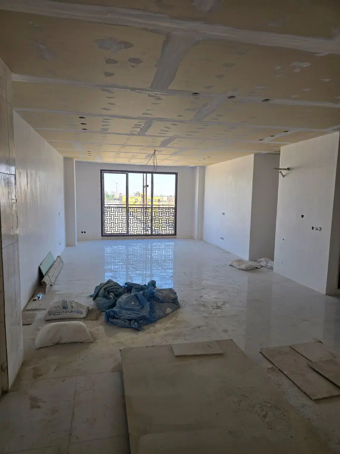 فروش واحد نوساز فاز۳ سعدی ۱۱ دو بر نما|فروش آپارتمان|بندر امام خمینی, |دیوار