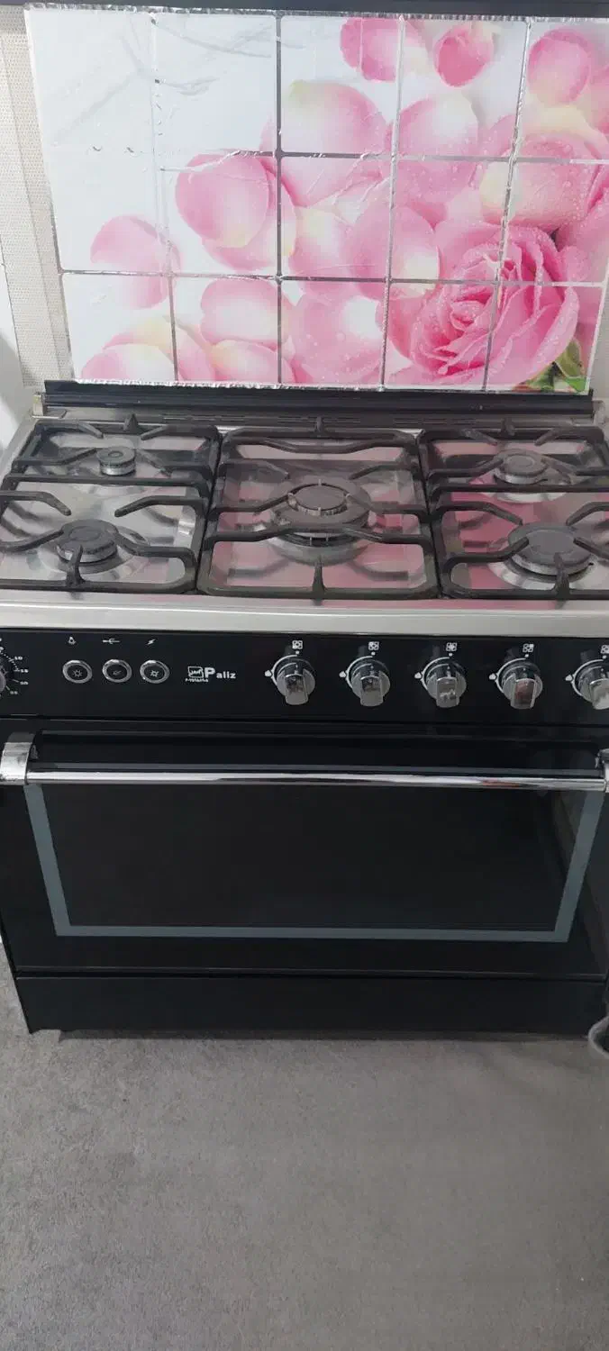 اجاق گاز طرح فر نو نو خیلی تمیزه بدون خط خش|اجاق گاز و لوازم برقی پختوپز|جوین, |دیوار