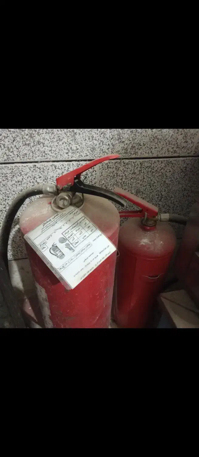 کپسول آتش نشانی درحد|ابزارآلات|تویسرکان, |دیوار