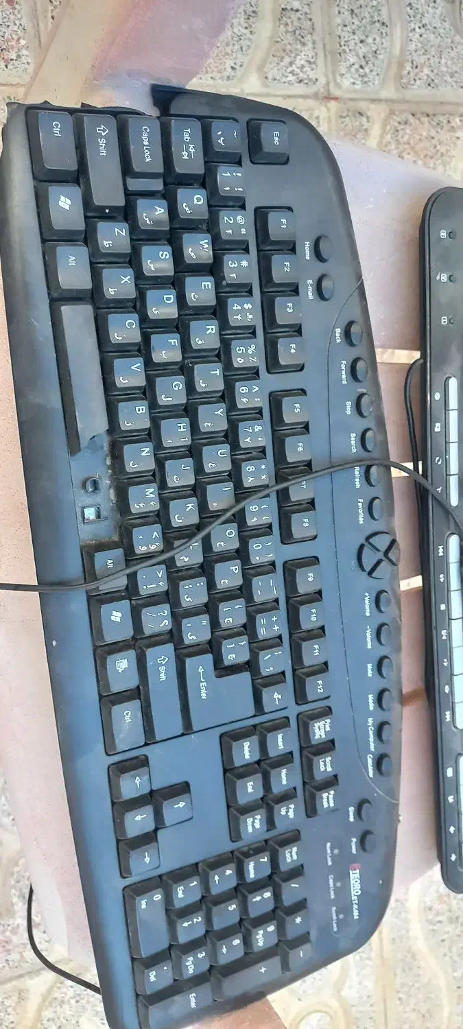 دو عدد کیبورد|قطعات و لوازم جانبی رایانه|میاندوآب, |دیوار