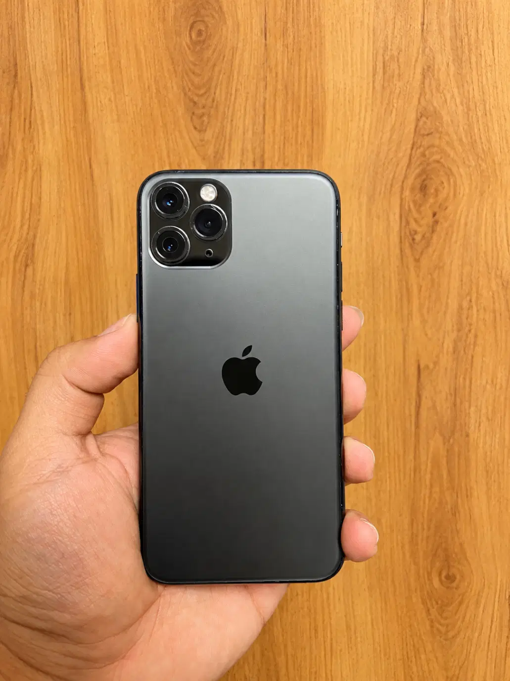 اپل آیفون 11 pro پرو حافظه 256|موبایل|تهران, نیاوران|دیوار