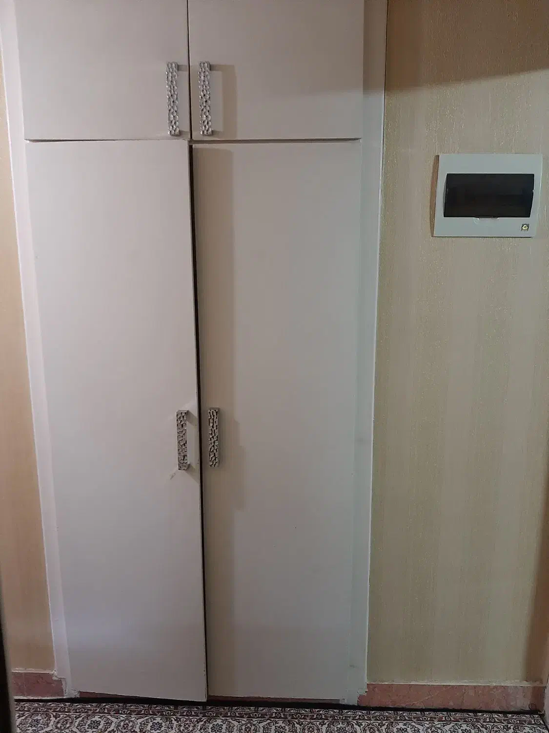 در کمد دیواری|جاکفشی، کمد، دراور|مشهد, شاهد (شهرک غرب)|دیوار