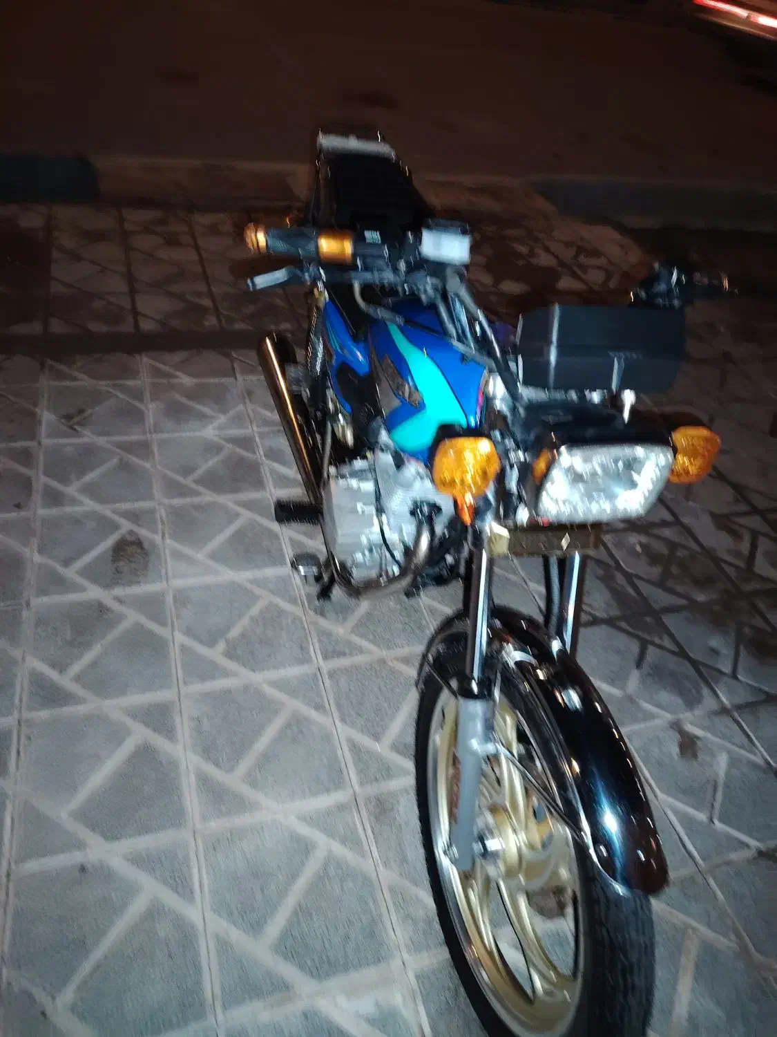 نیکتاز۲۰۰مدل۴۰۴|موتورسیکلت|بیرجند, |دیوار