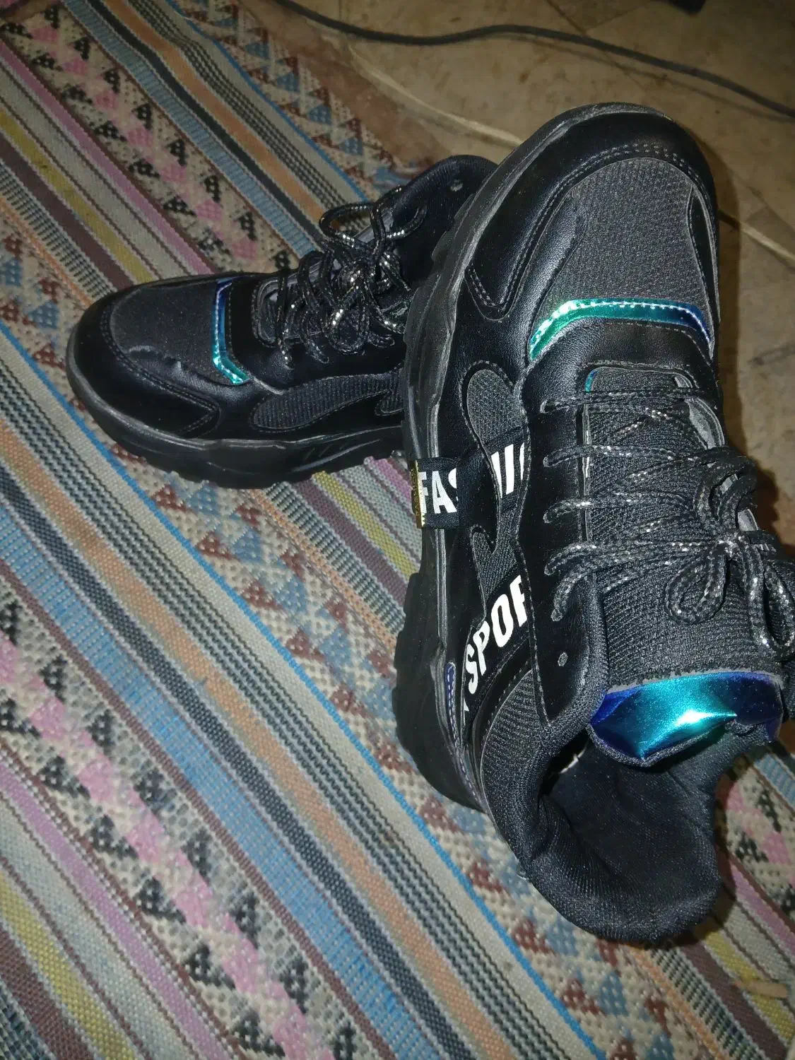 کتونی|کفش و لباس بچه|تهران, سنائی|دیوار