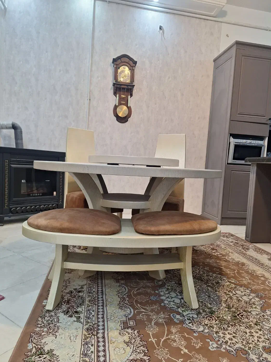 میز نهارخوری چهارنفره بسیار شیک و نو|میز و صندلی غذاخوری|زابل, |دیوار