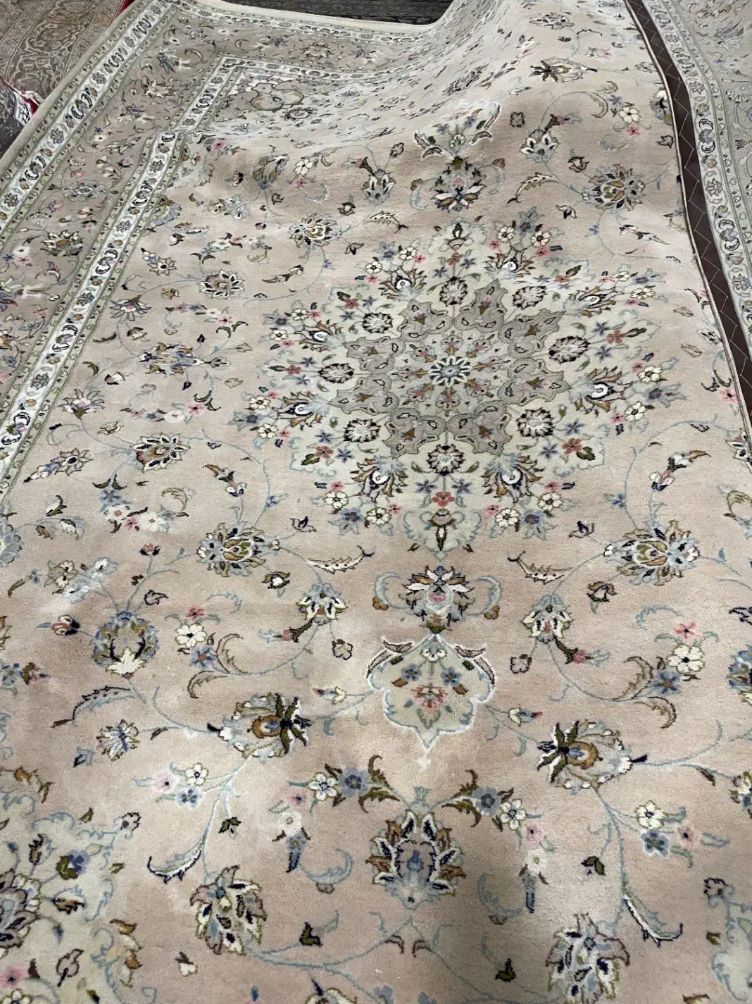 ۹متری دستبافت کاشان مسی رنگ در حد نو|فرش|تهران, عباس‌آباد|دیوار
