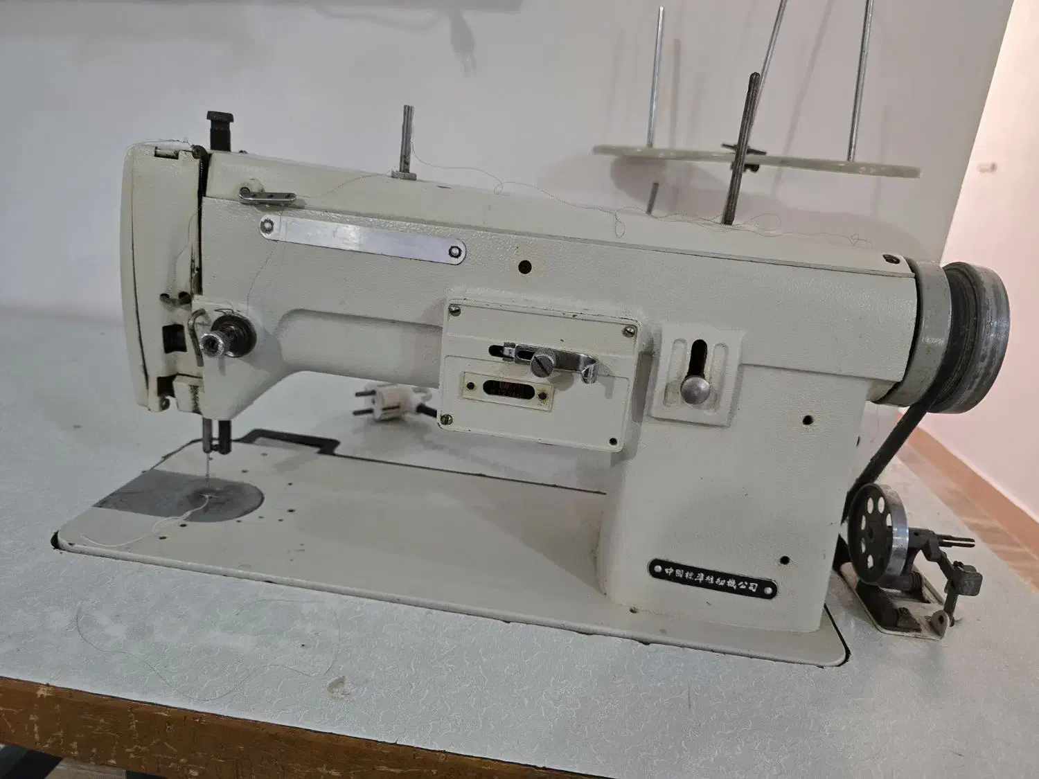 چرخ خیاطی صنعتی|چرخ خیاطی و ریسندگی|قشم, |دیوار