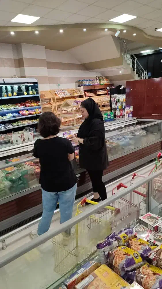 جذب نیروی خانم در فروشگاه و هایپر مارکت معتبر|استخدام خدمات فروشگاه و رستوران|لاهیجان, گلستان|دیوار