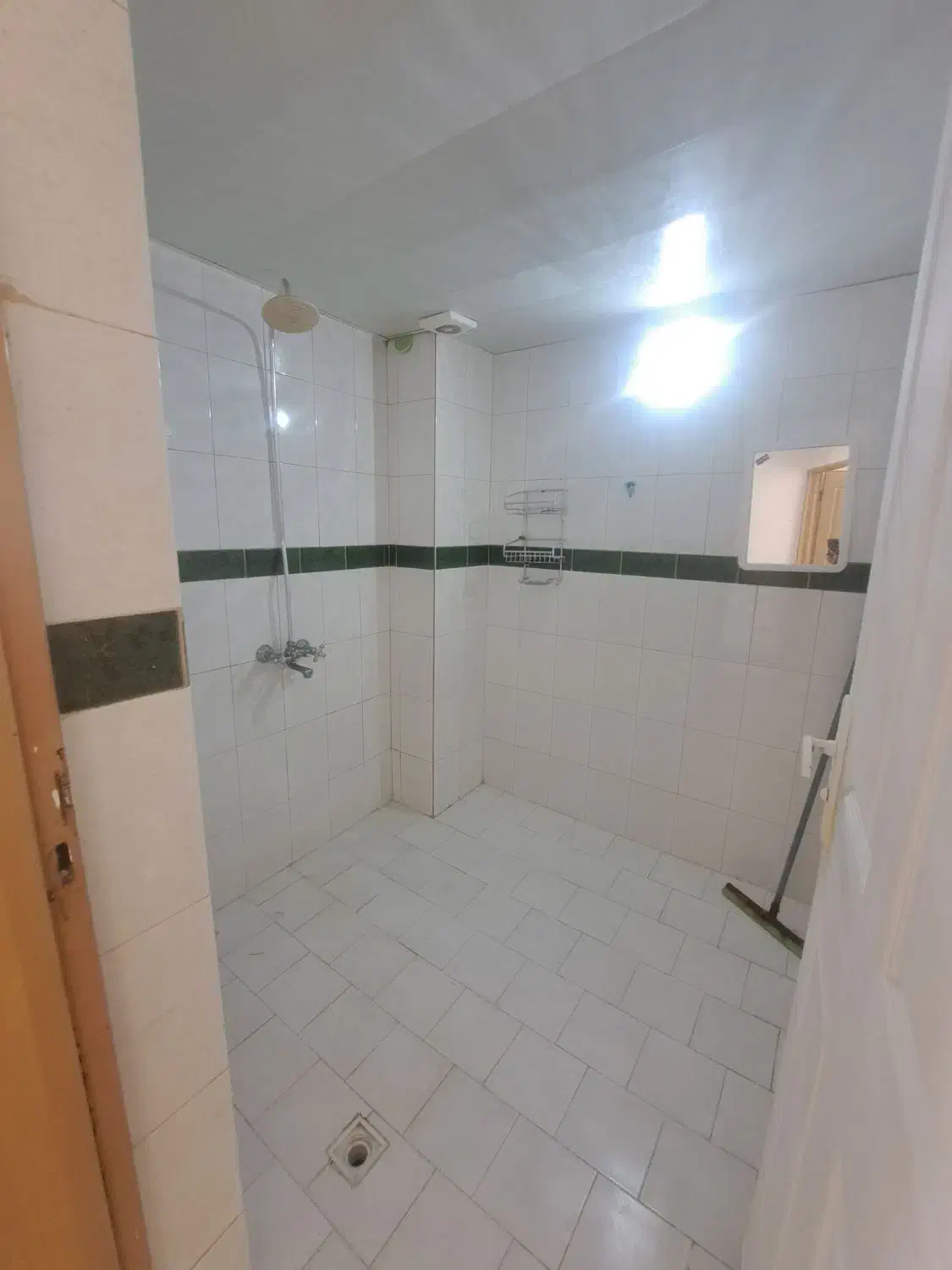 رهن کامل آپارتمان|اجارهٔ آپارتمان|لار, |دیوار