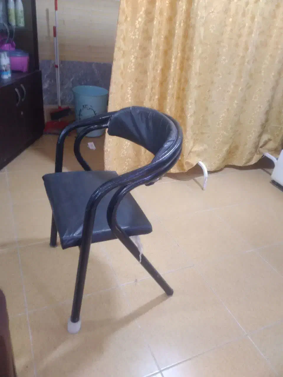 وسایل آرایشگاه|آرایشگاه و سالن‌های زیبایی|کرمان, |دیوار