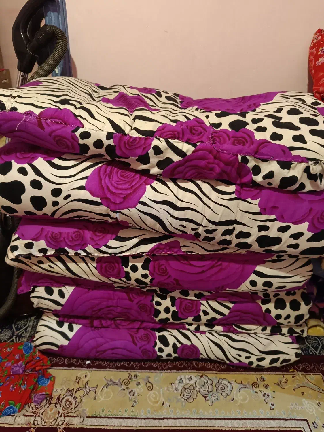 تشک|رختخواب، بالش، پتو|قم, ولیعصر|دیوار