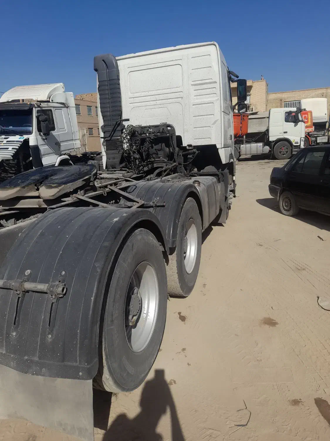 اف هاش ۴۲۰|خودرو سنگین|یزد, |دیوار