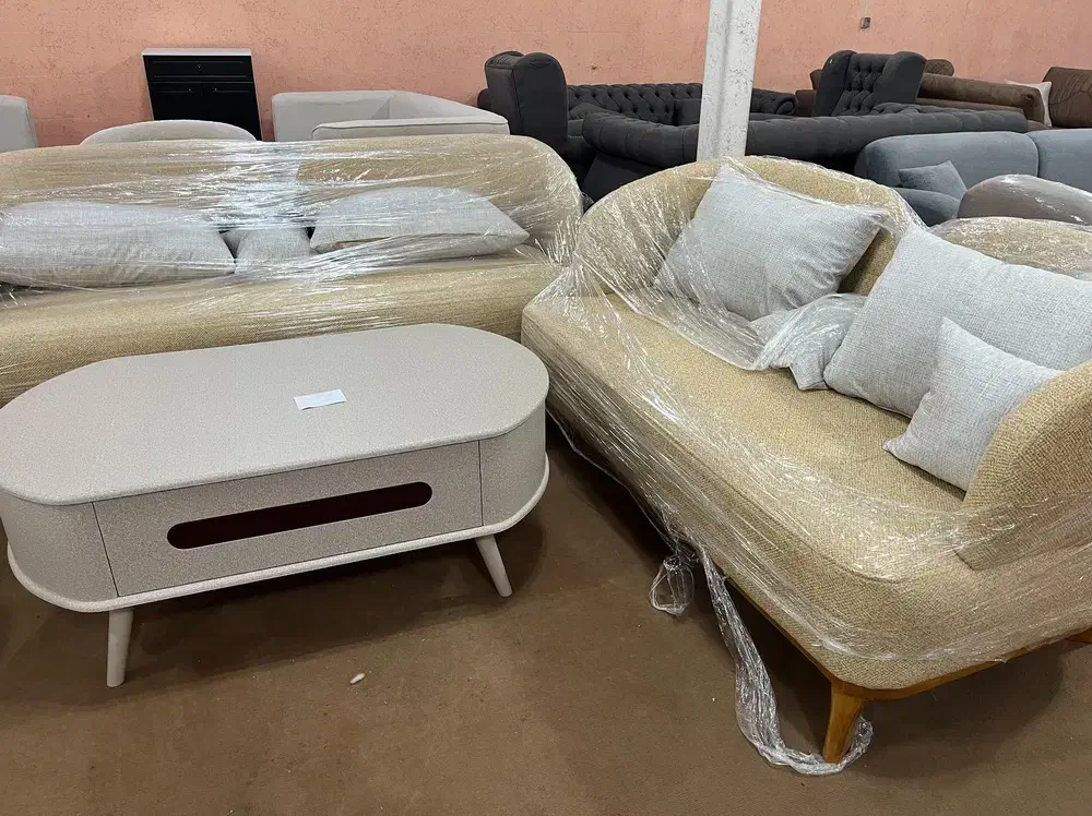 مبل|مبلمان خانگی و میز عسلی|رودان, |دیوار