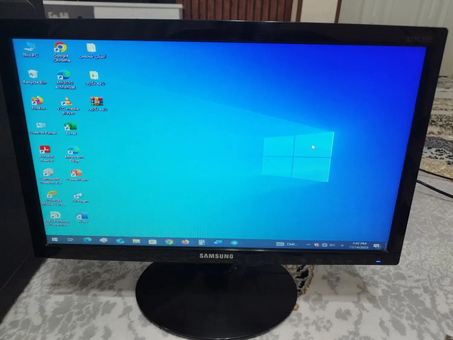 مانیتور سامسونگ|قطعات و لوازم جانبی رایانه|قرچک, شهرک طلائیه|دیوار