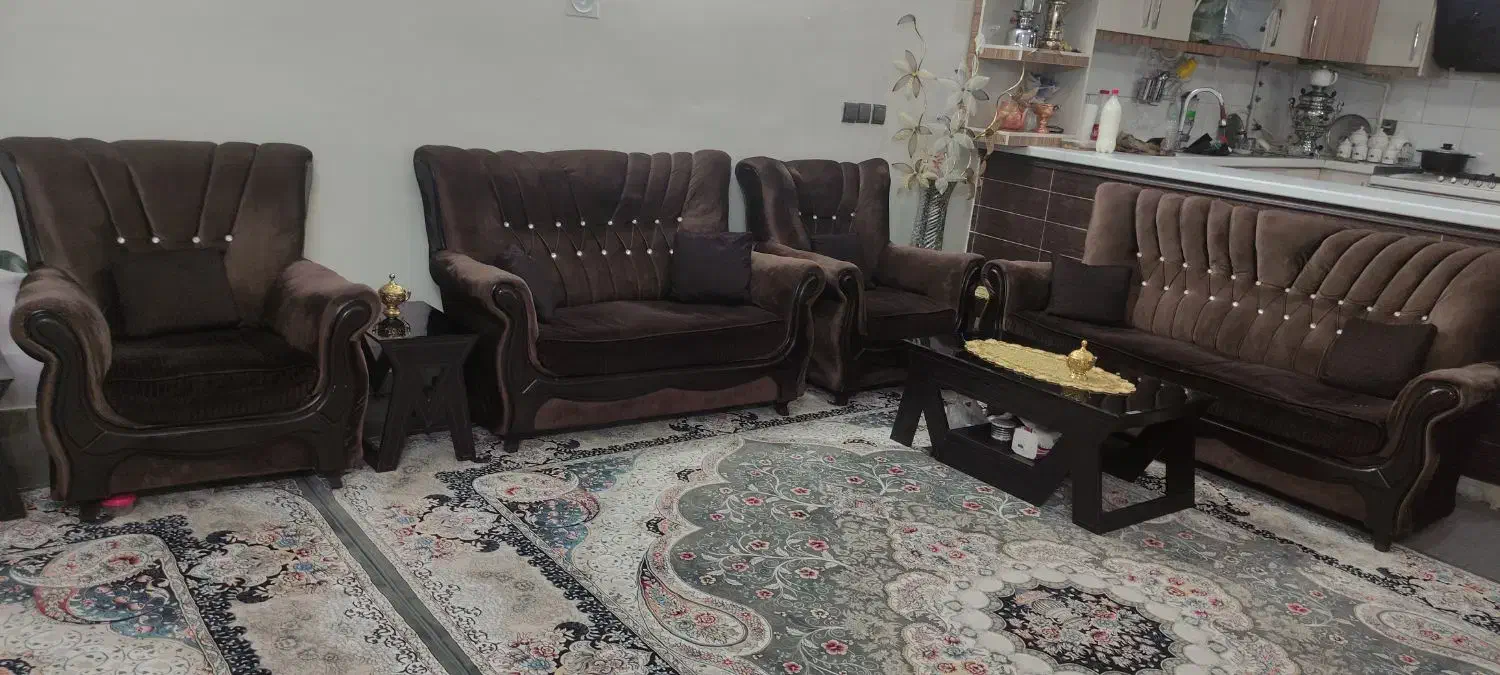 مبل ۷ نفره|مبلمان خانگی و میز عسلی|کرج, حسین‌آباد|دیوار