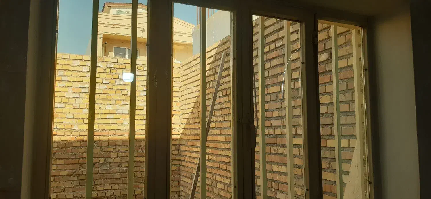 پنجره اهنی|مصالح و تجهیزات ساختمان|گنبد کاووس, |دیوار