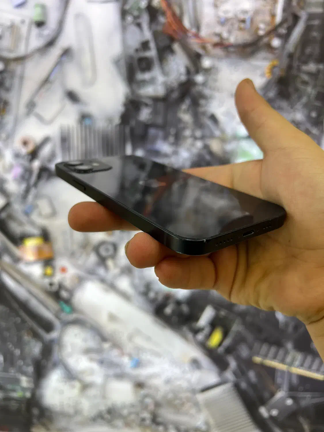 ایفون ۱۲نرمال ۱۲۸ مشکی کارتن اصلی|موبایل|اصفهان, مفتح|دیوار