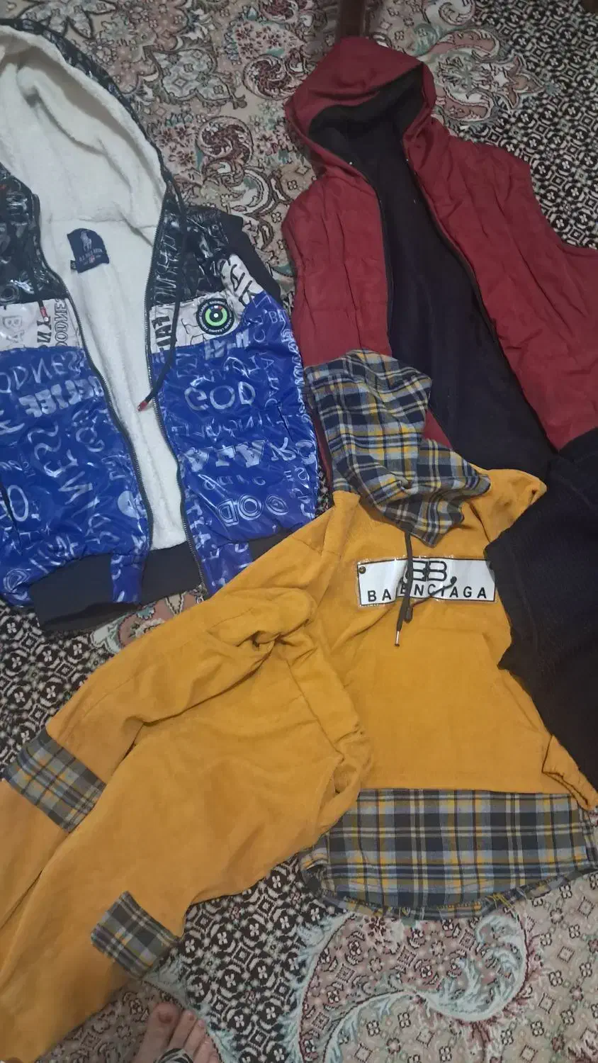 پافر|لباس|باقرشهر, |دیوار