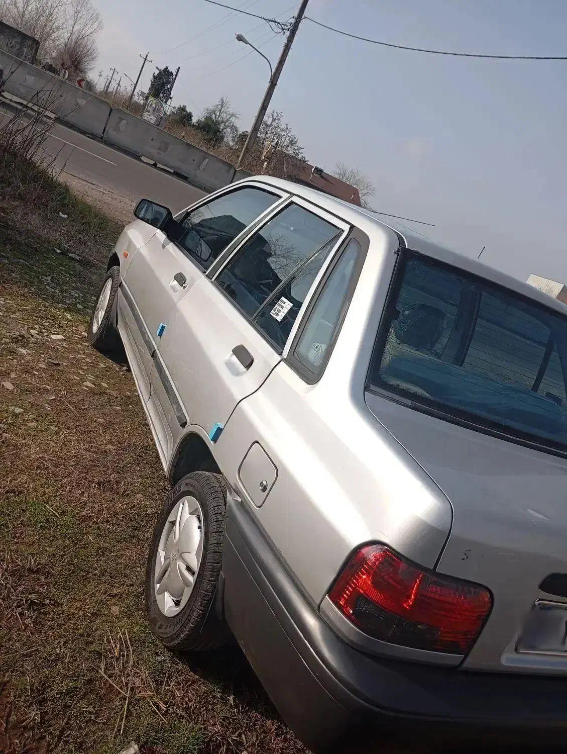 پراید88 خیلی سالم|خودرو سواری و وانت|لاهیجان, شیشه گران|دیوار