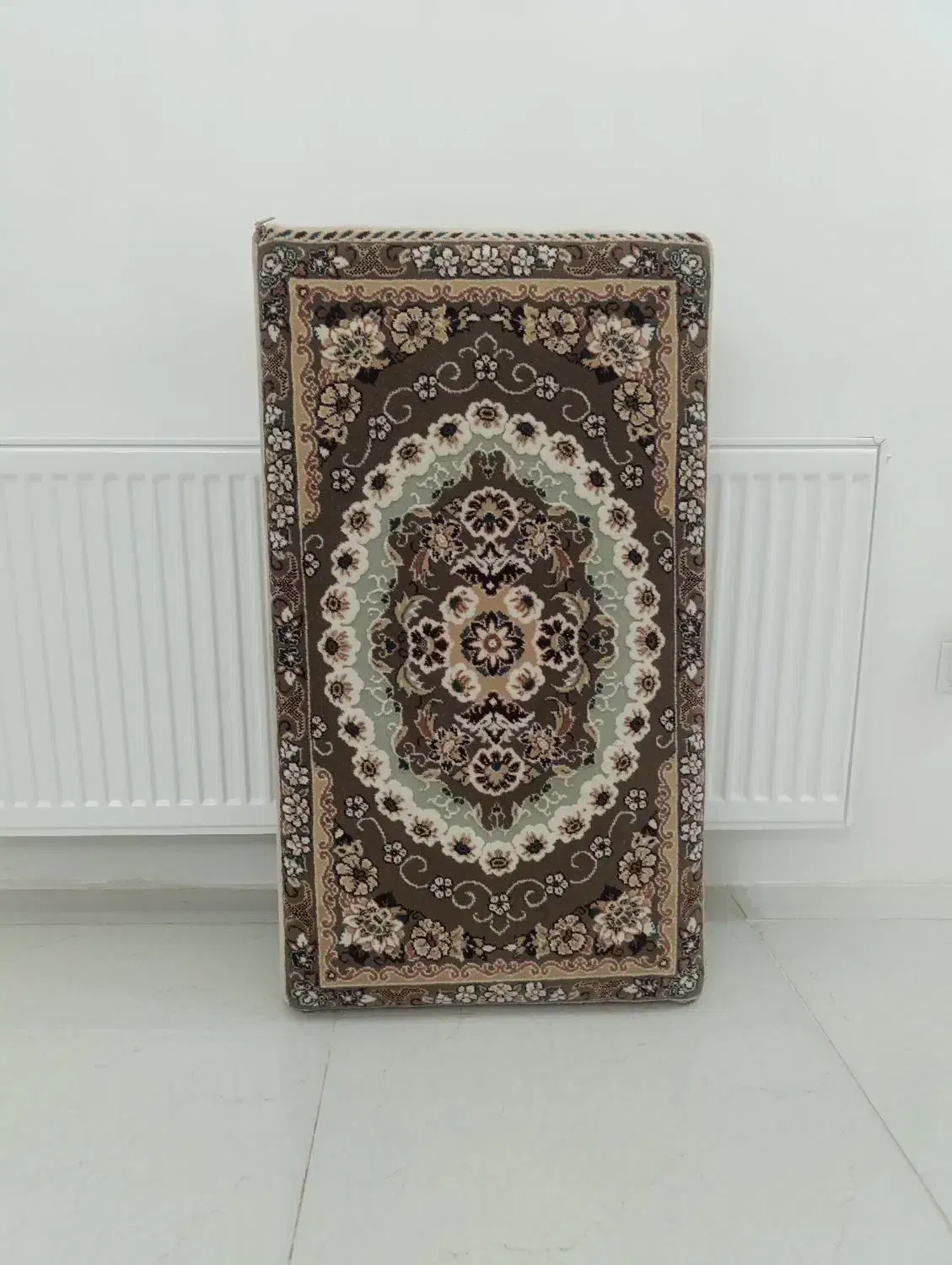 پشتی یک جفت|پشتی|زنجان, |دیوار