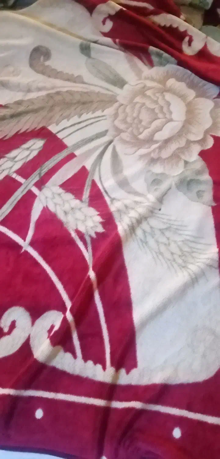 پتو|رختخواب، بالش، پتو|مشهد, شهید قربانی|دیوار