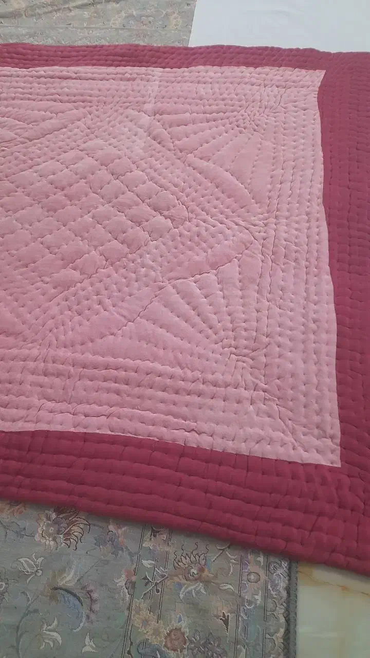 لحاف کرسی|رختخواب، بالش، پتو|قم, دانش|دیوار