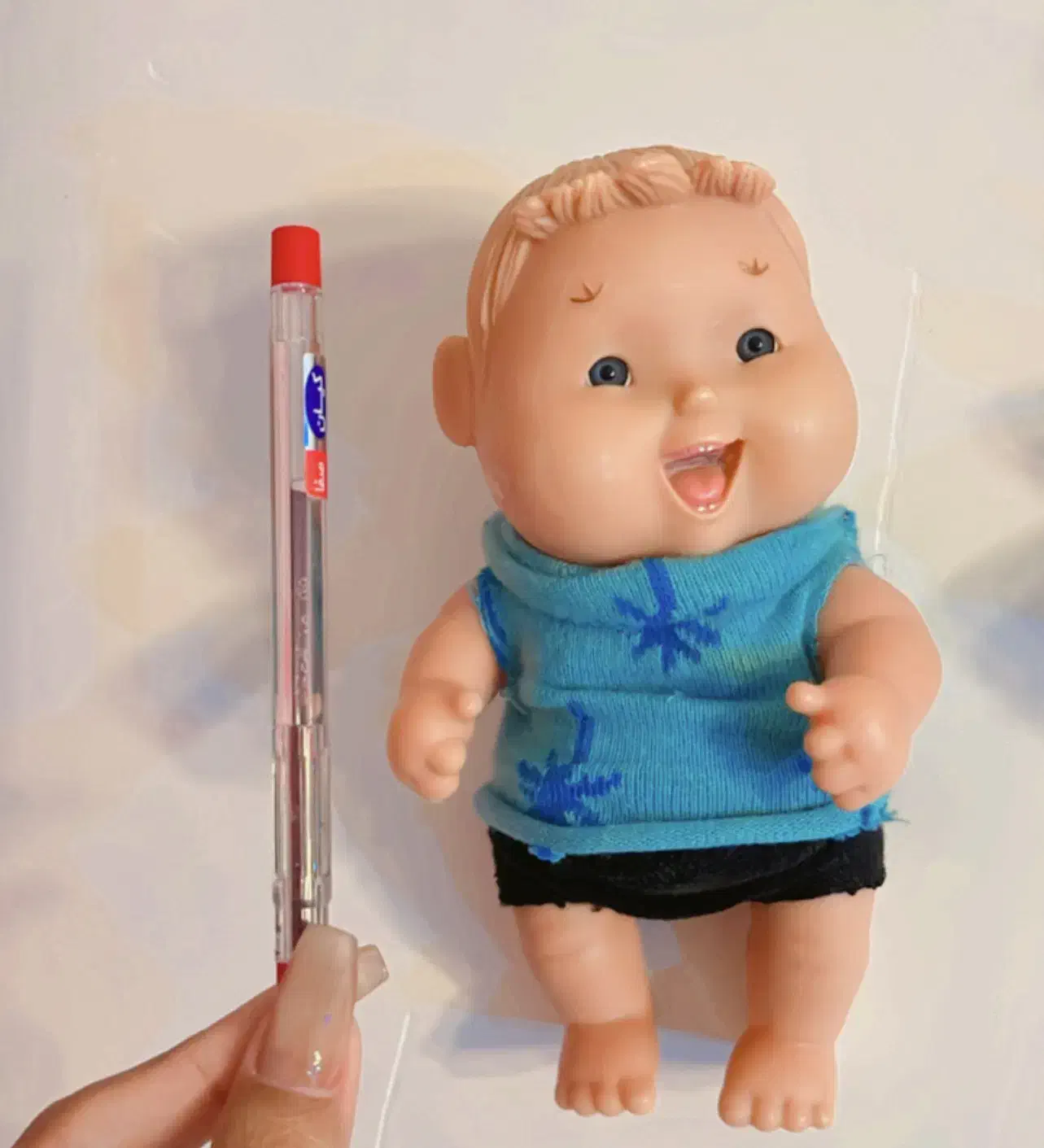 عروسک|اسباببازی|گرگان, |دیوار