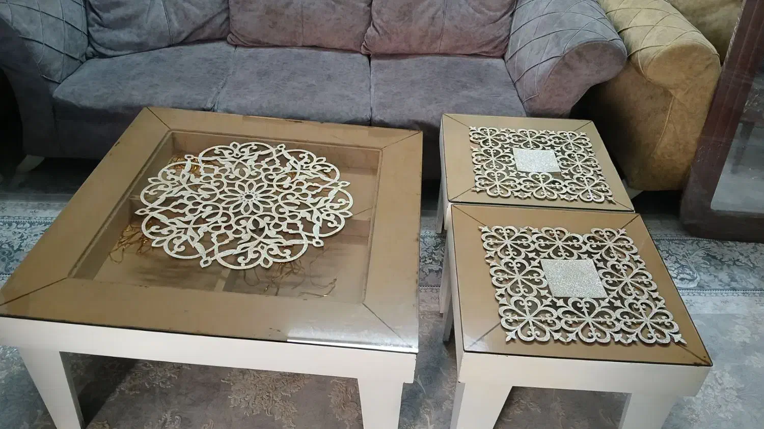 جلومبلی چوب|مبلمان خانگی و میز عسلی|محمدیه-قزوین, |دیوار