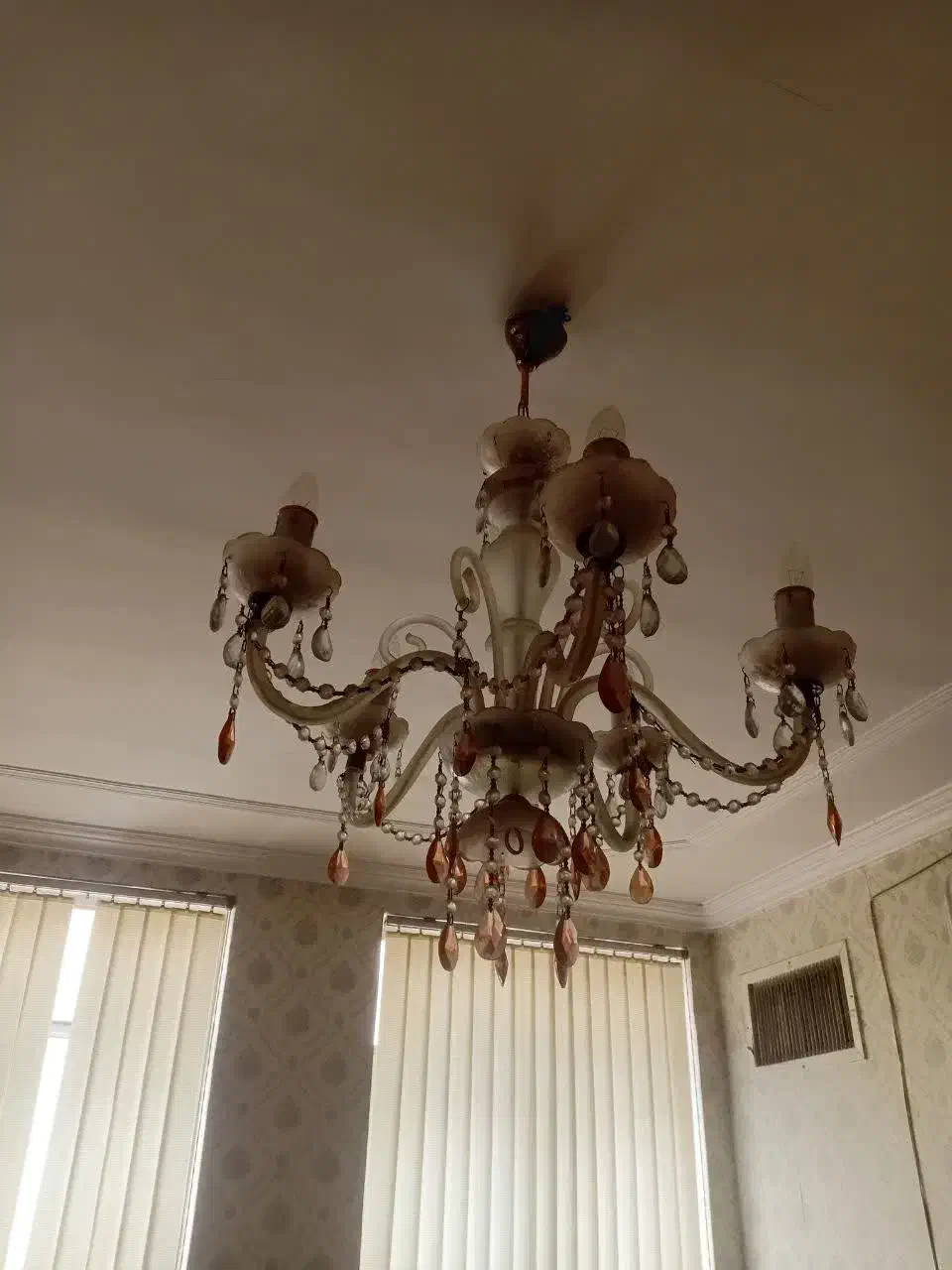 لوستر|لوستر و چراغ آویز|یزد, |دیوار