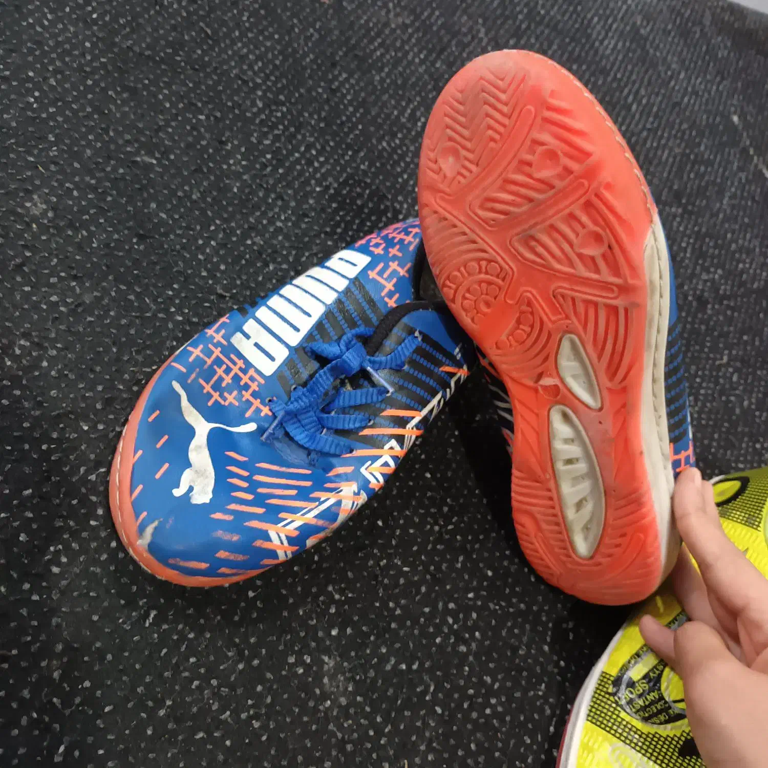 ۲عدد کفش نیم استوک و بدون استوک|کیف، کفش، کمربند|شوش, |دیوار