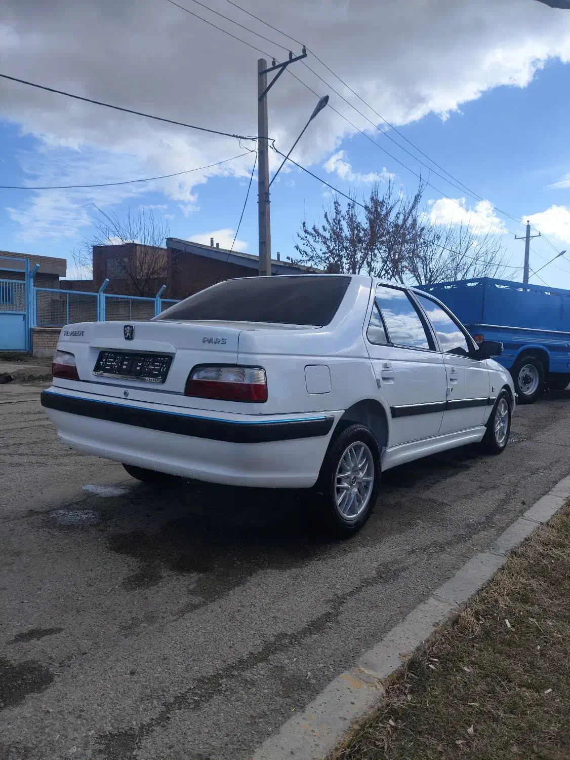 پژو پارس 1401xu7p|خودرو سواری و وانت|نقده, |دیوار