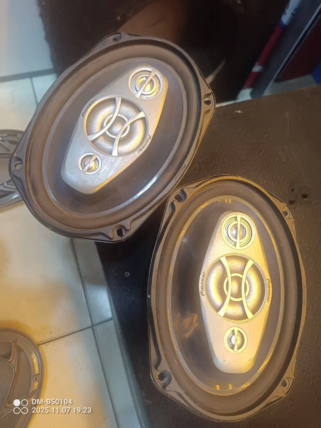 یک جفت باند پایونیر اورجینال فروش فوری فوری|قطعات یدکی و لوازم جانبی|تهران, علم و صنعت|دیوار