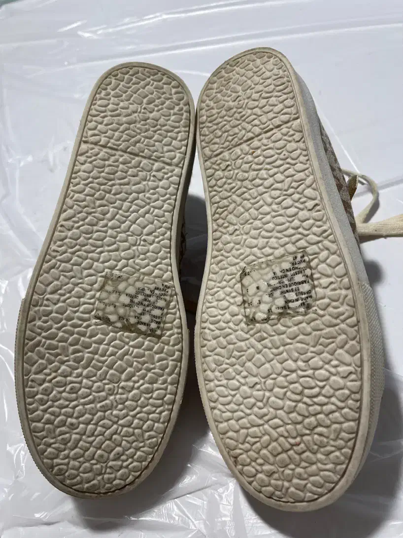 کفش اورجینال از آنلاین شاپ زیر قیمت خرید|کیف، کفش، کمربند|مشهد, ارشاد|دیوار