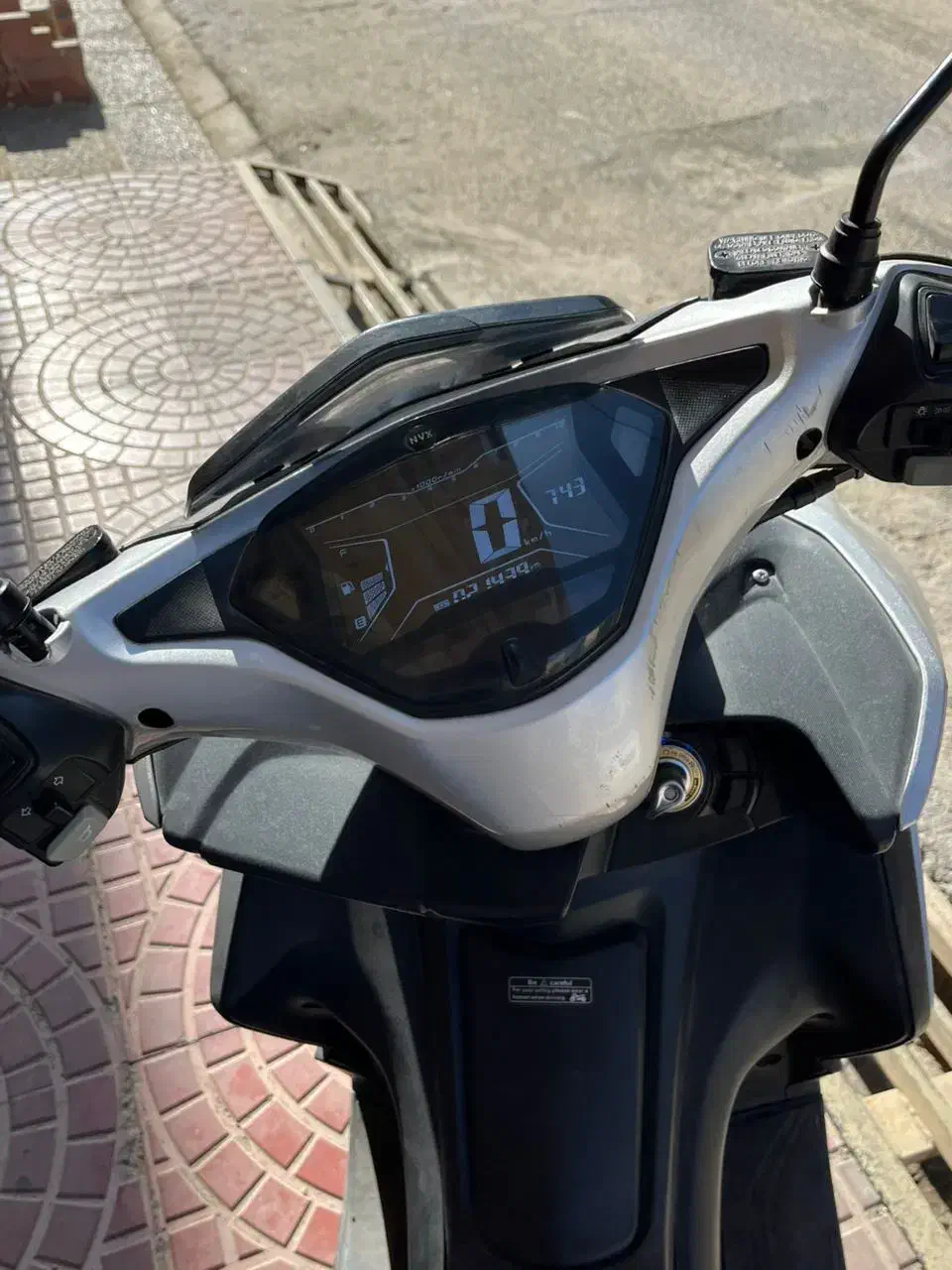 ( موتور آیروکس ۱۴۰۱ )|موتورسیکلت|اسلامشهر, شهرک لاله|دیوار