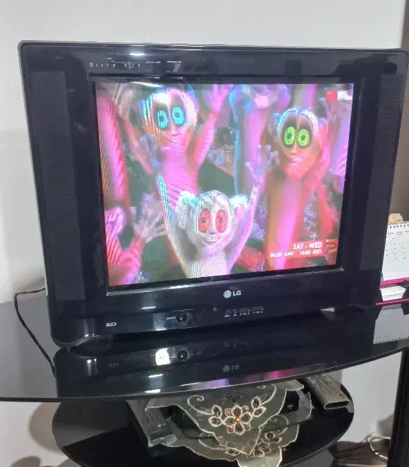 تلویزیون ال جی ۲۱ اینچ|تلویزیون و پروژکتور|بندر انزلی, طالب آباد|دیوار