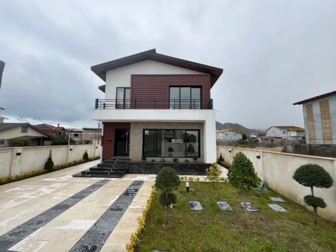 فرصتی استثنایی برای خرید ویلا در رامسر|فروش خانه و ویلا|کتالم و سادات شهر, |دیوار