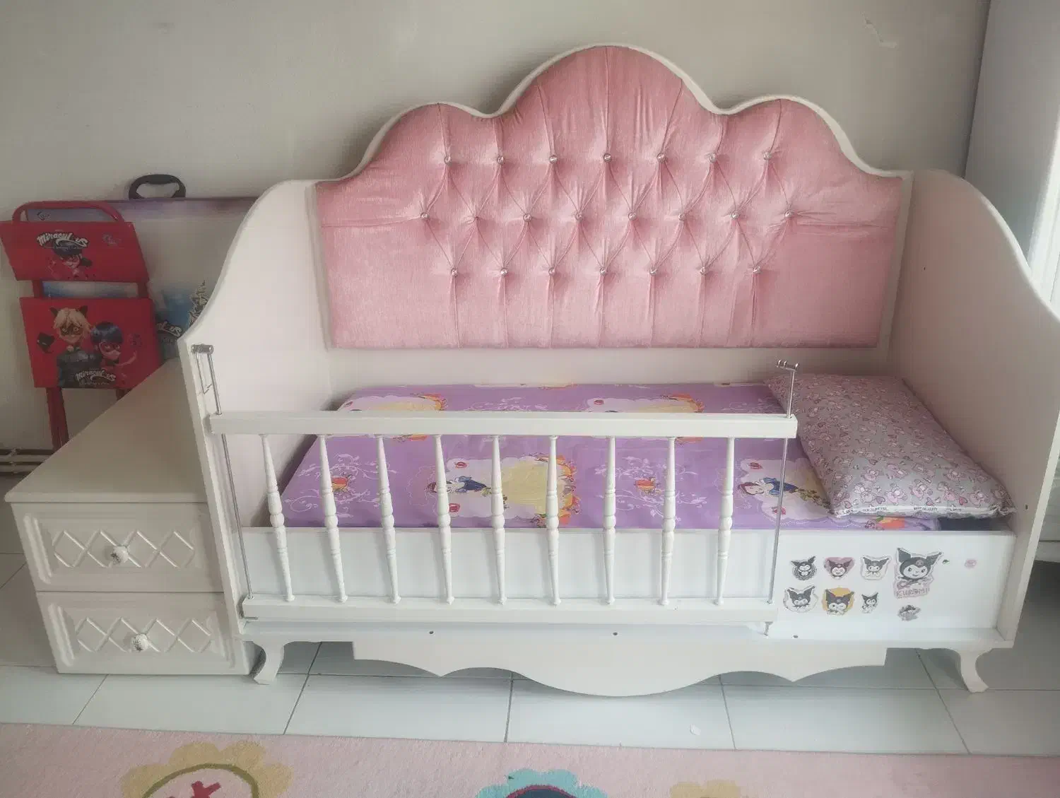 سرویس خواب|تخت و صندلی بچه|پردیس, فاز ۳|دیوار